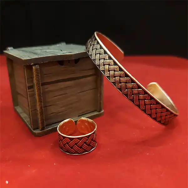 طقم نصف نحاسي بنقشة السدى واللحمة (الرمز: JW47.2) - الصورة 3