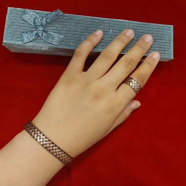 طقم نصف نحاسي بنقشة السدى واللحمة (الرمز: JW47.2) - الصورة 6