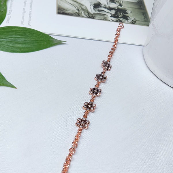 Elegant Women's Copper Flower Chain Bracelet with Crystals – Lightweight Boho Chic Jewelry