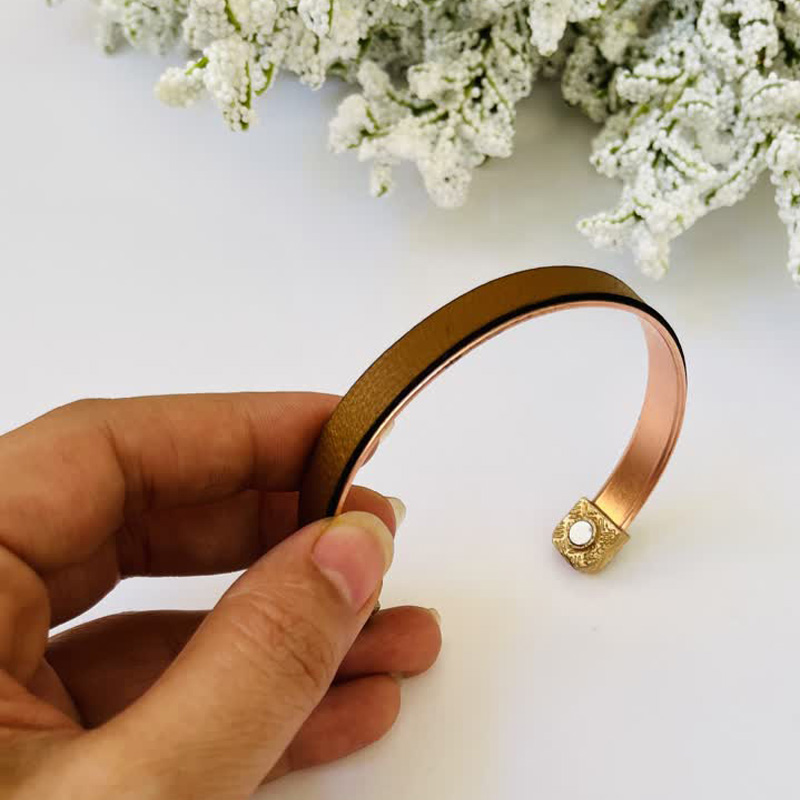 Nature-inspired unisex magnetic copper leather cuff bracelet